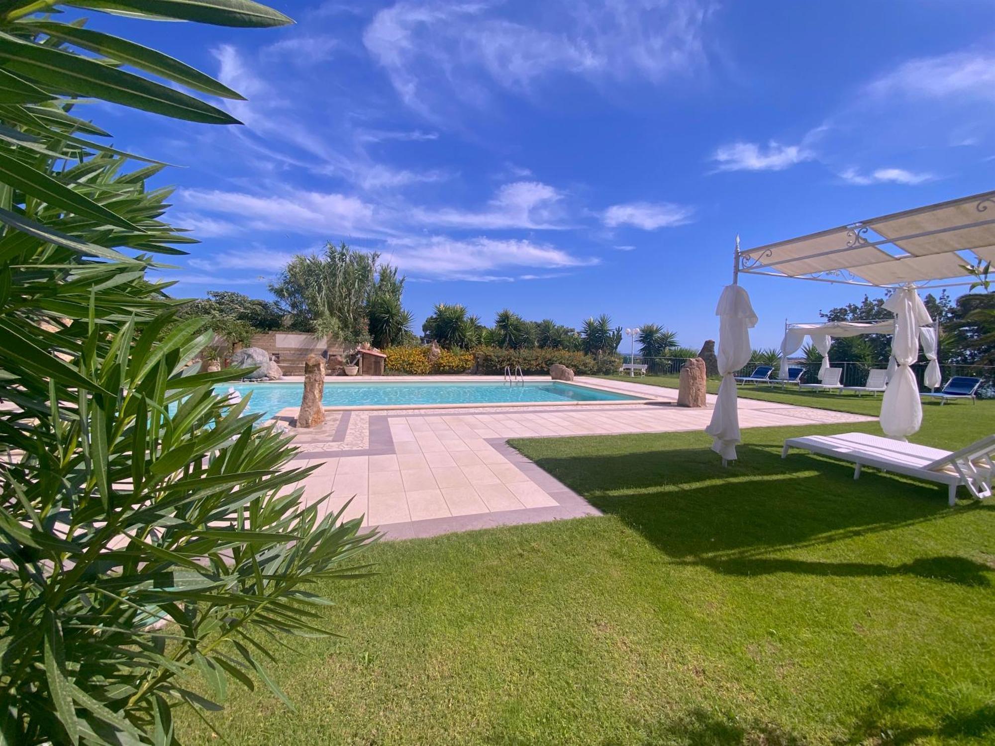Hotel I Ginepri Quartucciu Eksteriør bilde