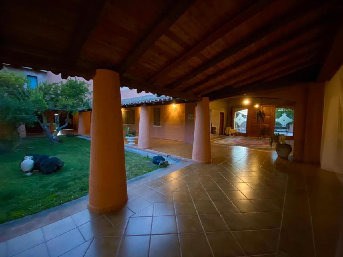 Hotel I Ginepri Quartucciu Eksteriør bilde